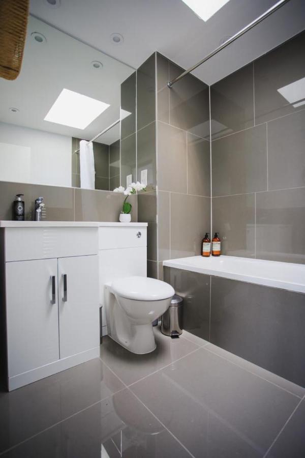 Penthouse At Chelsea Cloisters Hotel Londra Esterno foto