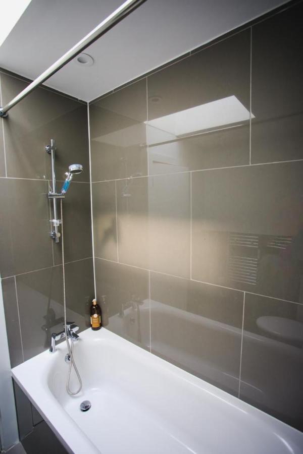 Penthouse At Chelsea Cloisters Hotel Londra Esterno foto
